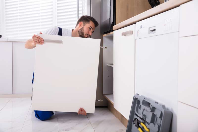 Cost to remove kitchen cabinets