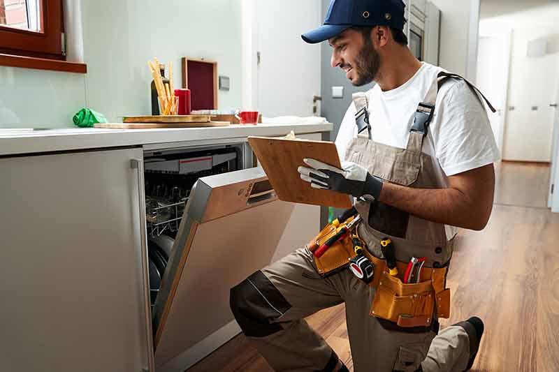How to become a handyman