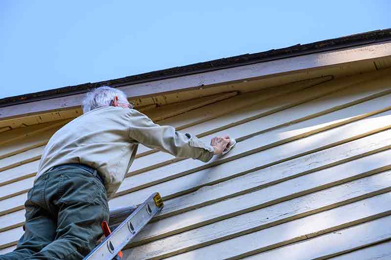 Wood siding repair cost